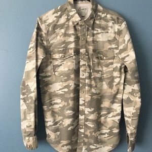 Lucky brand military inspired shirt EUC